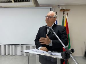 Atual presidente do Sescon VT fez discurso de despedida