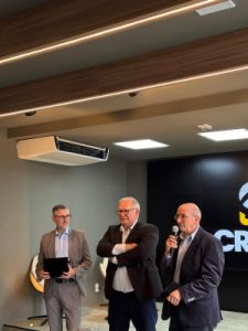 Dirigentes Gerson Diehl, Dani Petry e José Lenz destacaram atuação dos homenageados